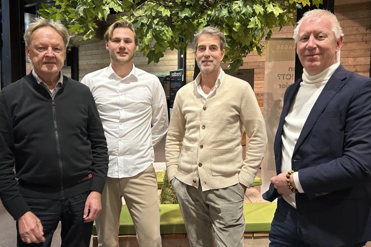 Foto deelnemers artikel