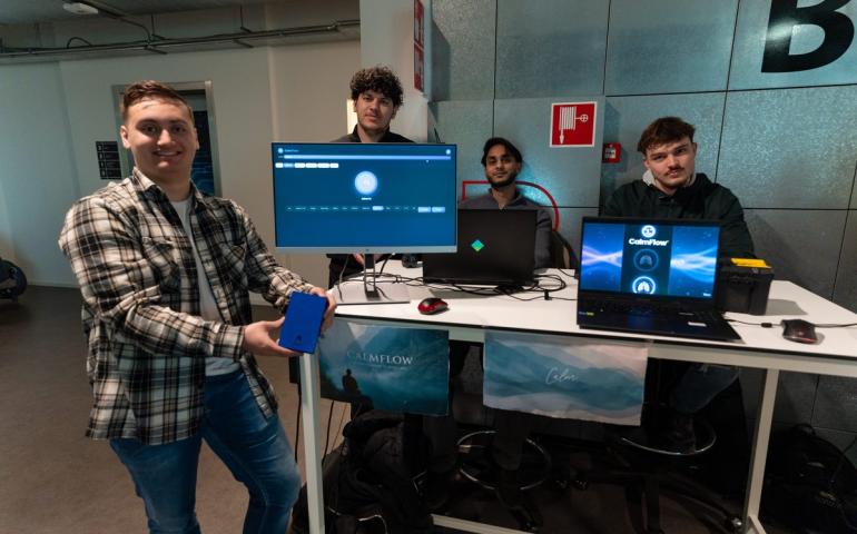 studenten presenteren challenges